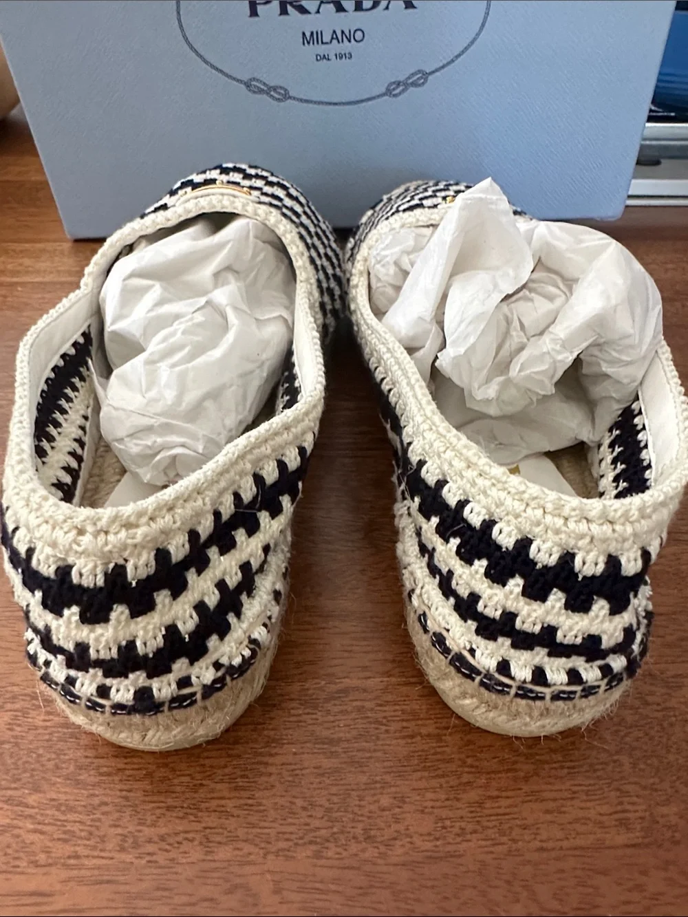 Prada Logo Triangle Blue & White Crochet Espadrilles Calzature Donna NWT